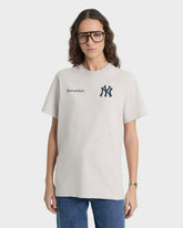 Yankees Curve T-Shirt - Heather Gray/Navy Sporty & Rich Outlet