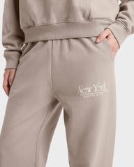 NY 94 Sweatpant - Elephant/White Sporty & Rich Outlet