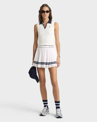 Serif Logo Pleated Skirt - White/Navy Sporty & Rich Online