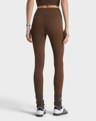 Serif Logo Legging - Toffee/White Sporty & Rich US