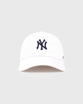 Yankees Serif Hat - White/Navy Sporty & Rich Online
