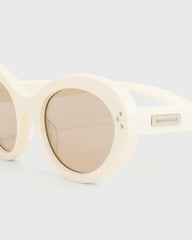Frame N.05 - Sunglasses - Cream Sporty & Rich Online