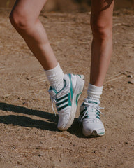 Adistar Control 5 - White/Teal/Black Sporty & Rich Discount