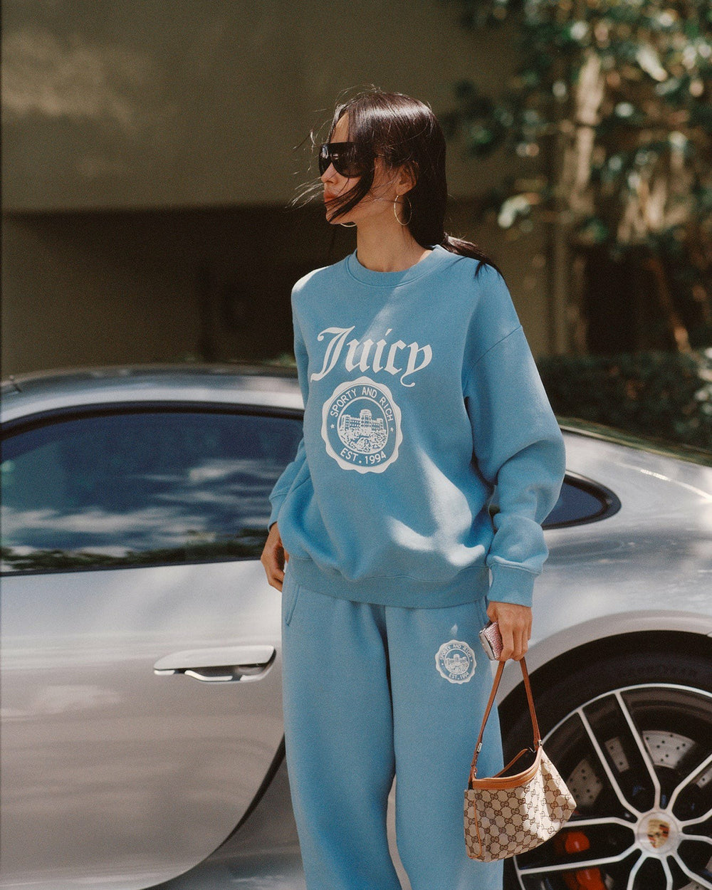 Juicy Emblem Crewneck - Sky Blue Sporty & Rich Sale