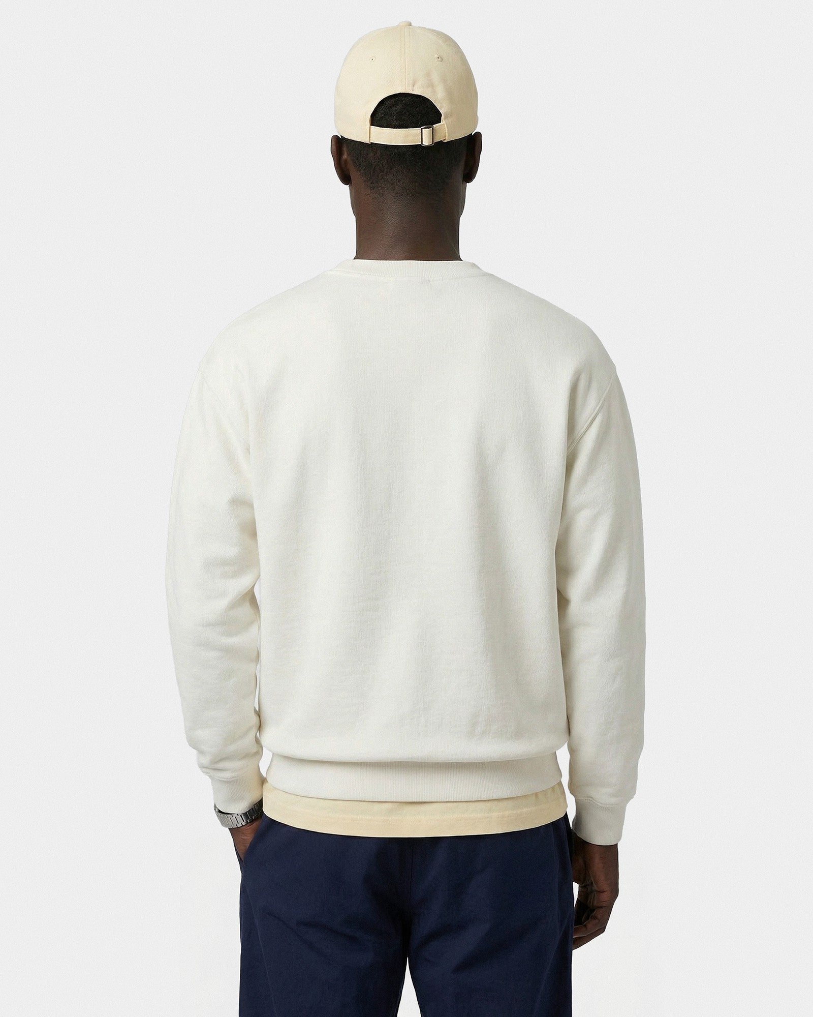 Varsity Crest Crewneck - Ecru/Navy Sporty & Rich US