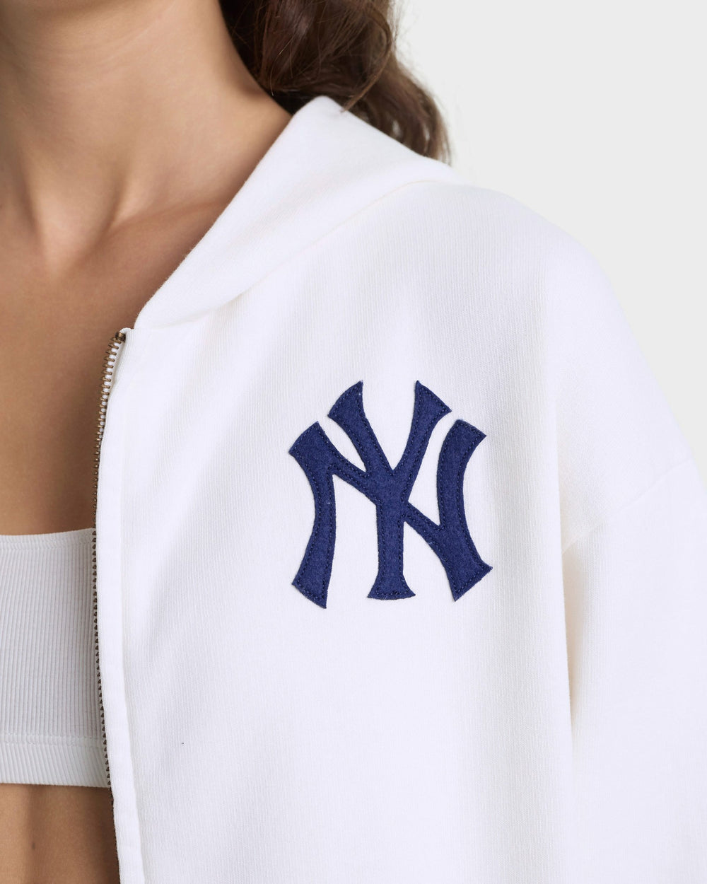 Heritage Yankees Serif Zip Hoodie - White/Navy Sporty & Rich For Sale
