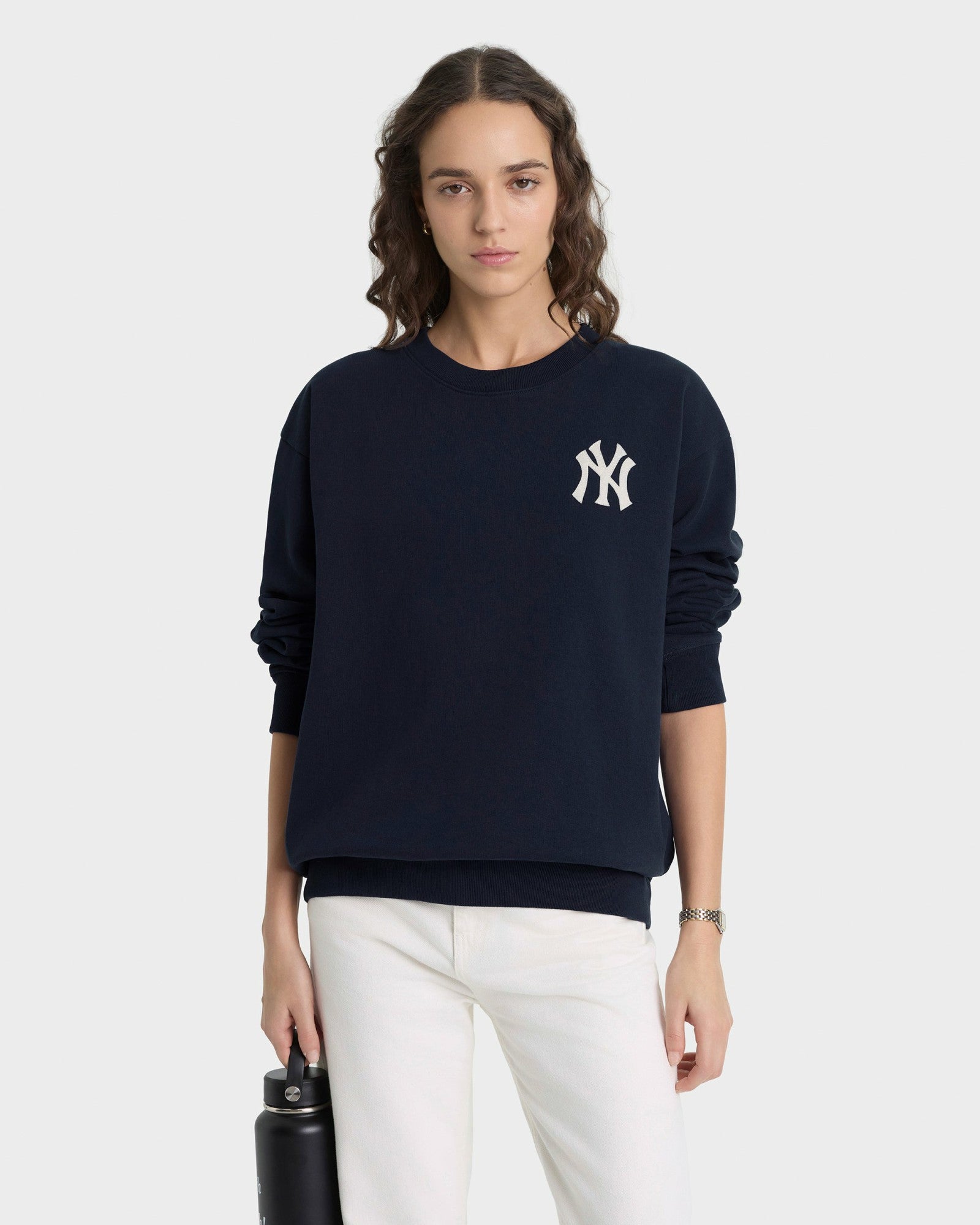 Heritage Yankees Serif Crewneck - Navy/White Sporty & Rich US