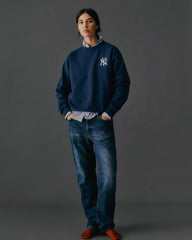 Yankees Serif Crewneck - Navy/White Sporty & Rich Sale