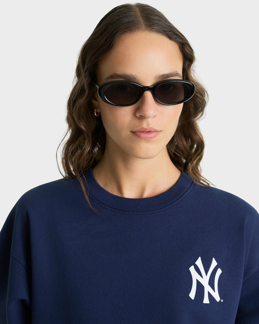 Yankees Serif Crewneck - Navy/White Sporty & Rich Sale