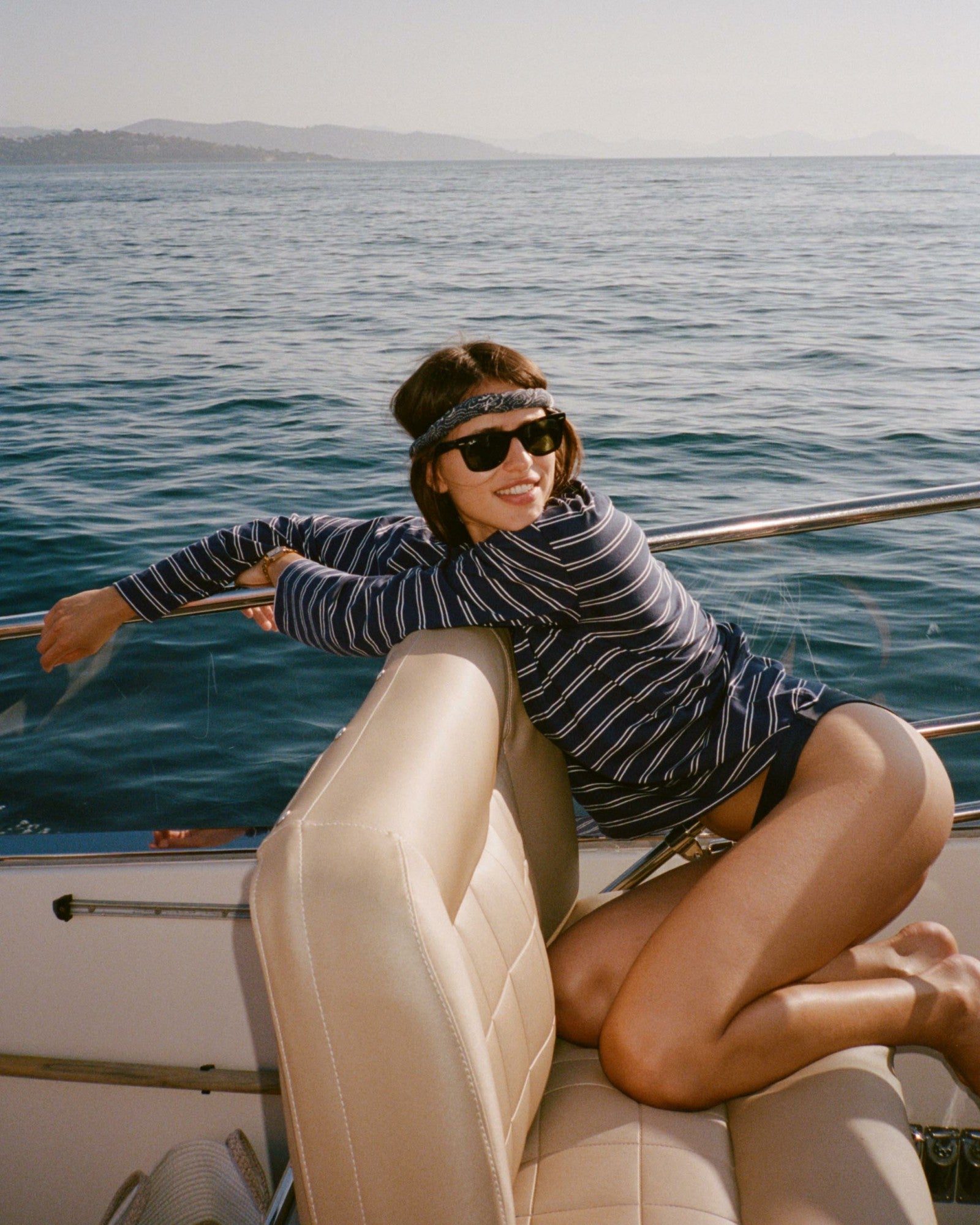 NY Crest Easy Longsleeve - Light Navy Striped/Light Navy Sporty & Rich Outlet
