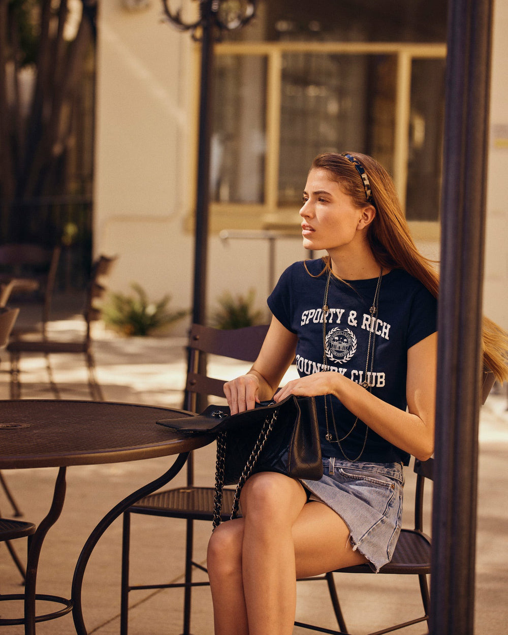Varsity Crest Essential Tee - Navy/White Sporty & Rich US