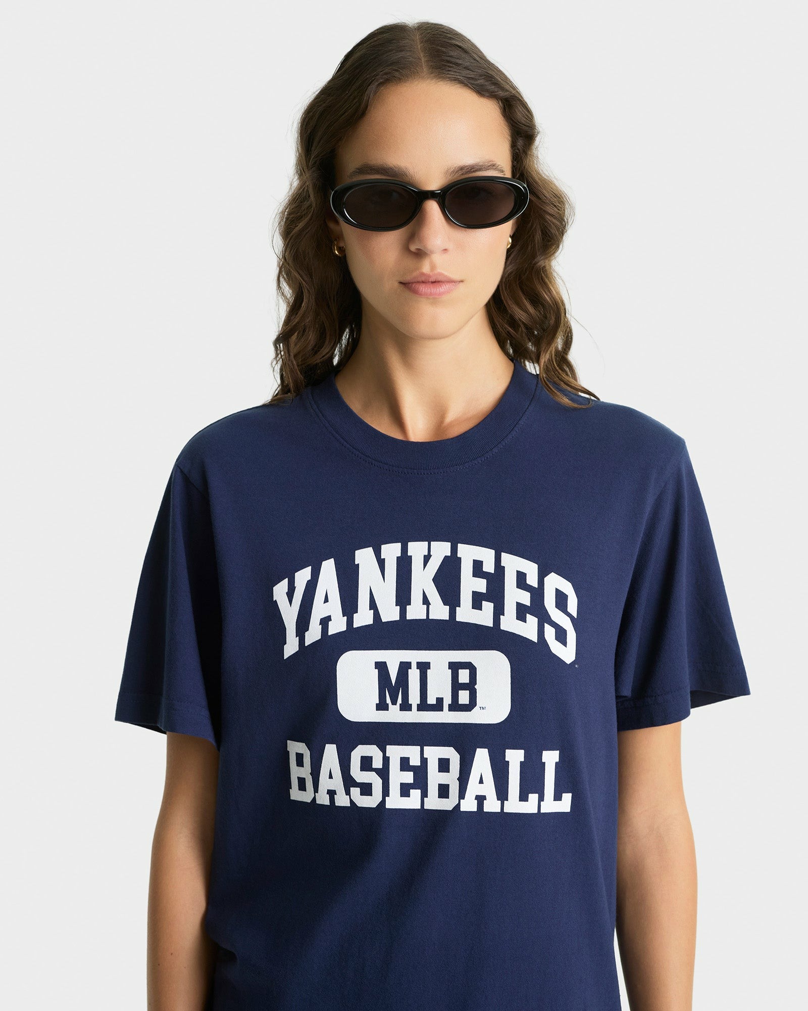 Yankees Ivy T-Shirt - Navy/White Sporty & Rich Online