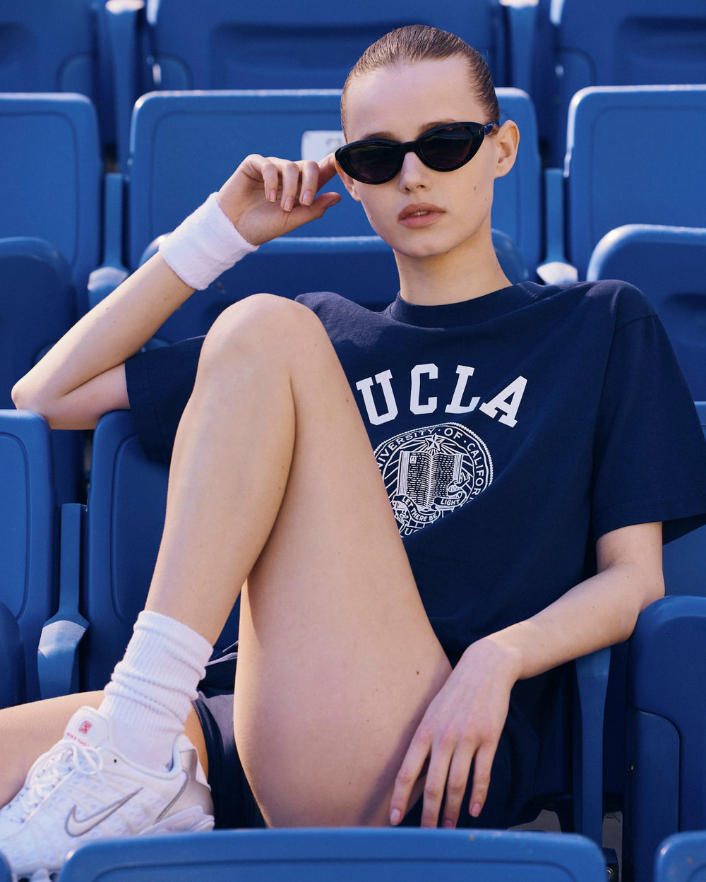 UCLA Crest T-Shirt - Navy/White Sporty & Rich For Sale