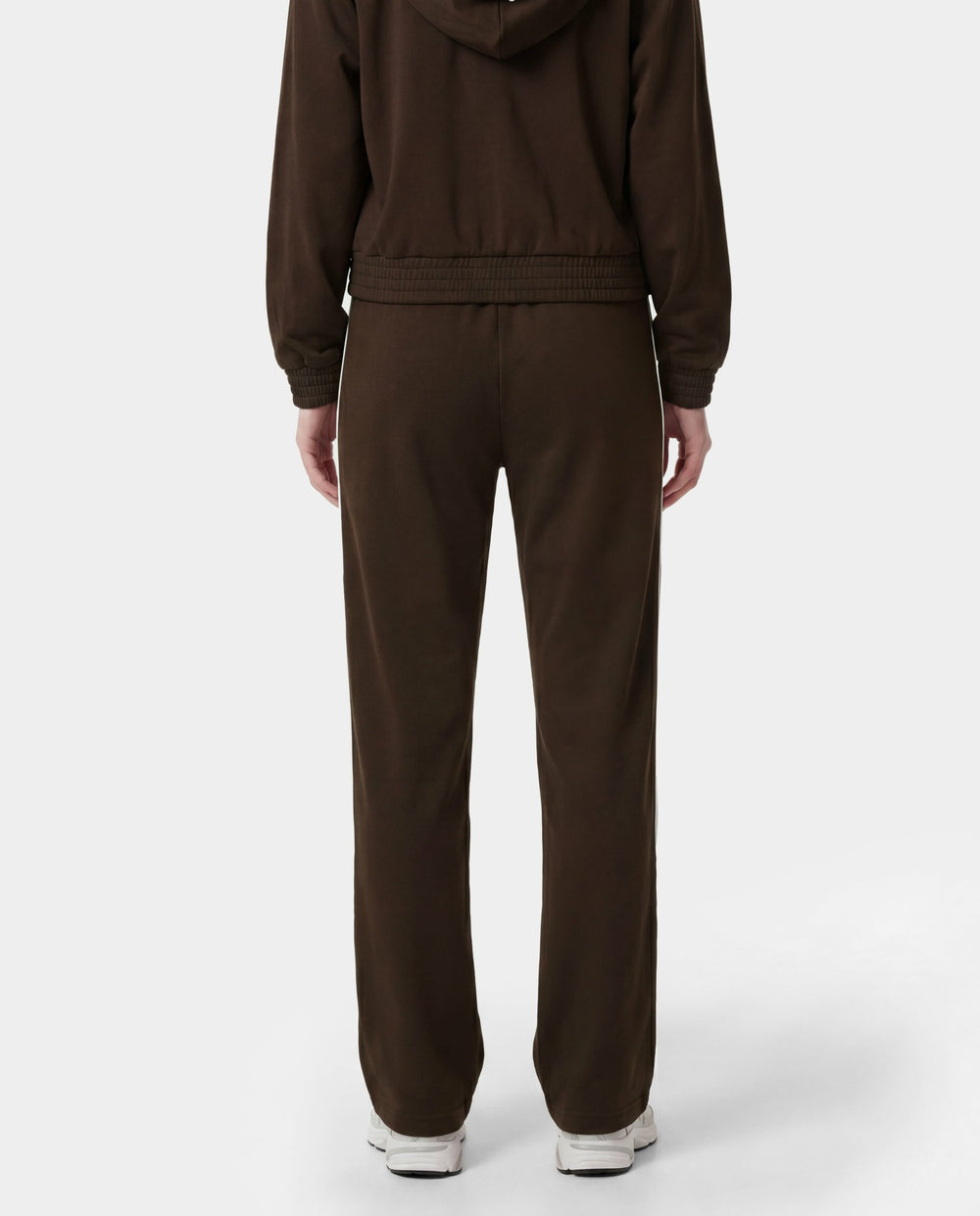 Serif Logo Retro Track Pant - Cioco/White Sporty & Rich US