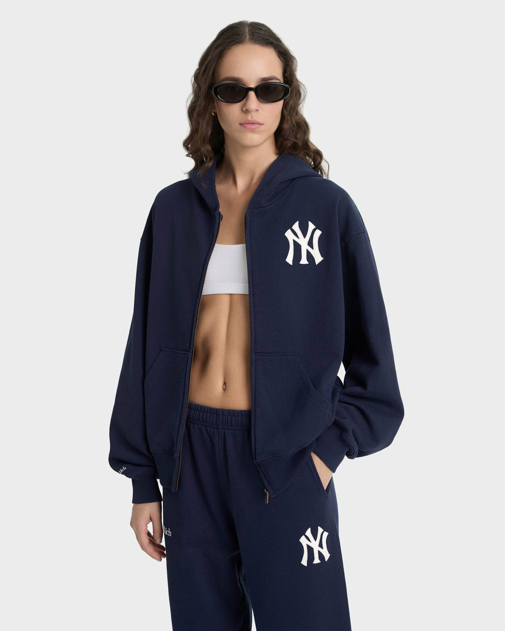 Heritage Yankees Serif Sweatpant - Navy/White Sporty & Rich Online