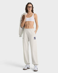 Heritage Yankees Serif Sweatpant - Heather Gray/Navy Sporty & Rich Discount