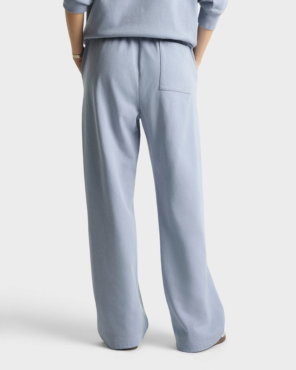 Signature Logo Embroidered Wide Sweatpant - Faded Blue/Navy Sporty & Rich US