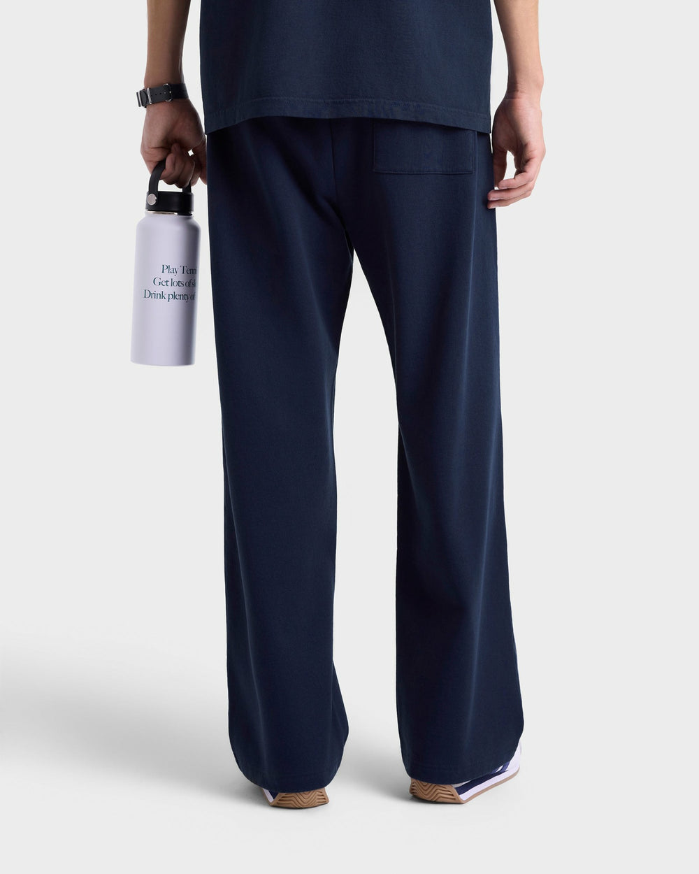 Serif Logo Wide Sweatpant - Navy/White Sporty & Rich Online