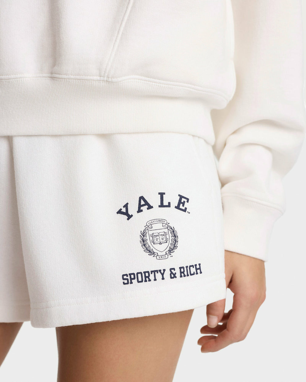 Veritas Soft Disco Short - White/Navy Sporty & Rich Sale