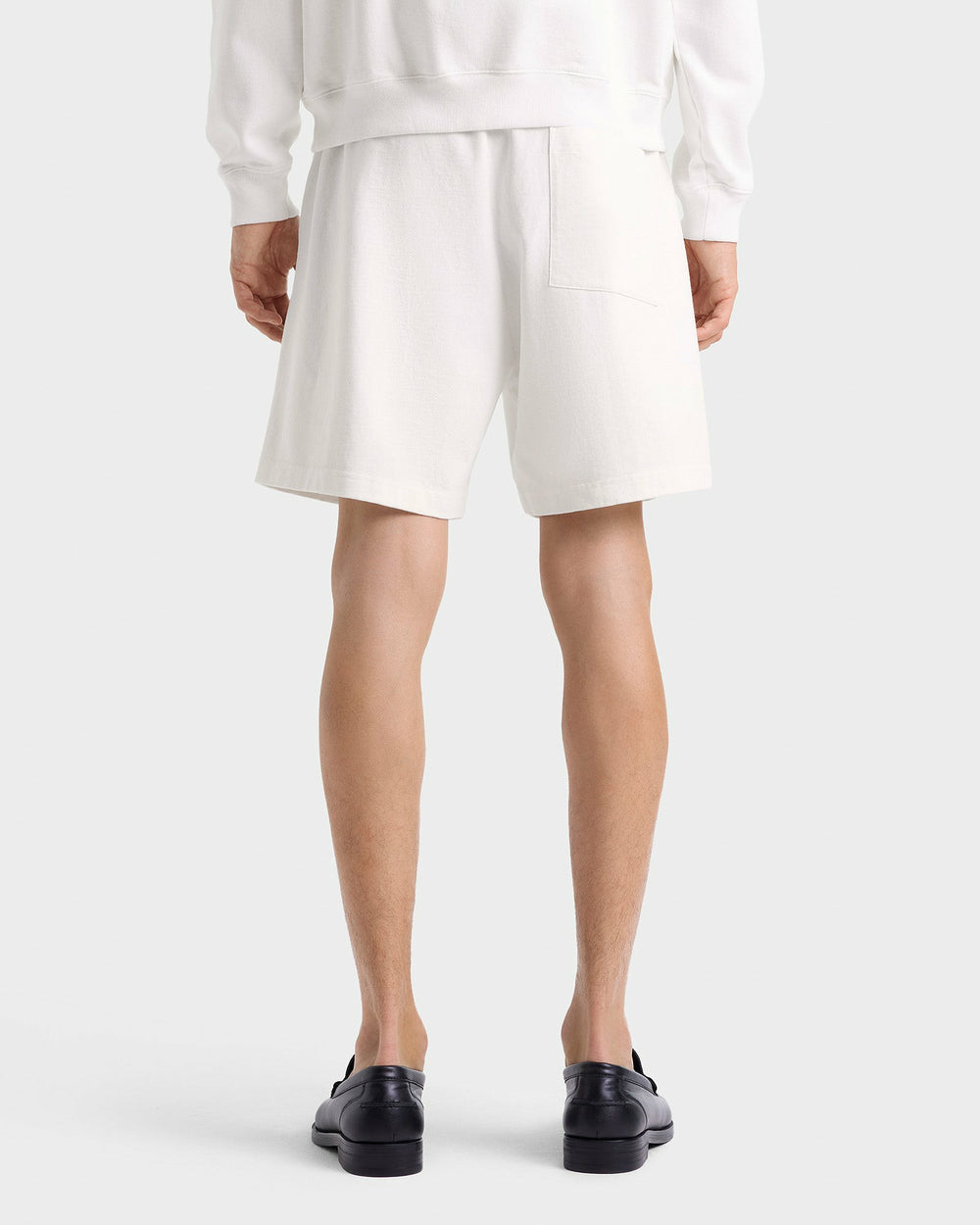 Yale Crest Gym Short - White/Navy Sporty & Rich Online