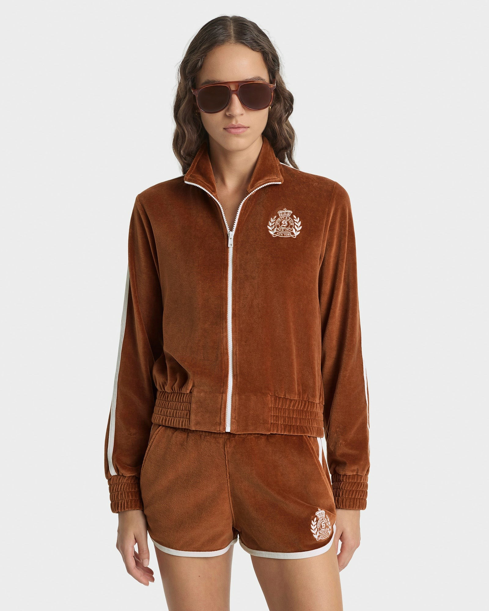 NY Crest Velour Track Short - Tobacco/White Sporty & Rich US