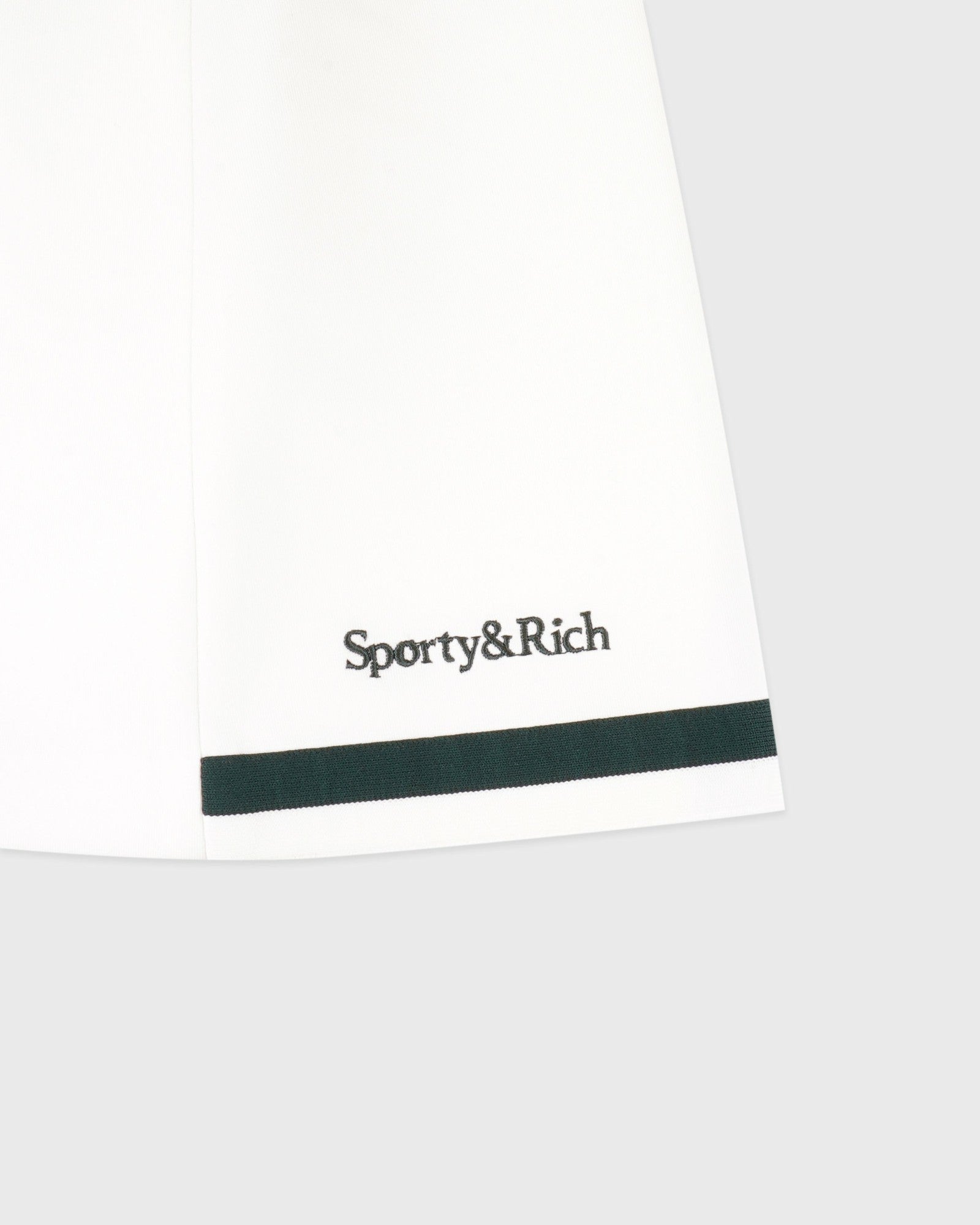 Serif Logo Mila Skirt - White/Forest Sporty & Rich Outlet