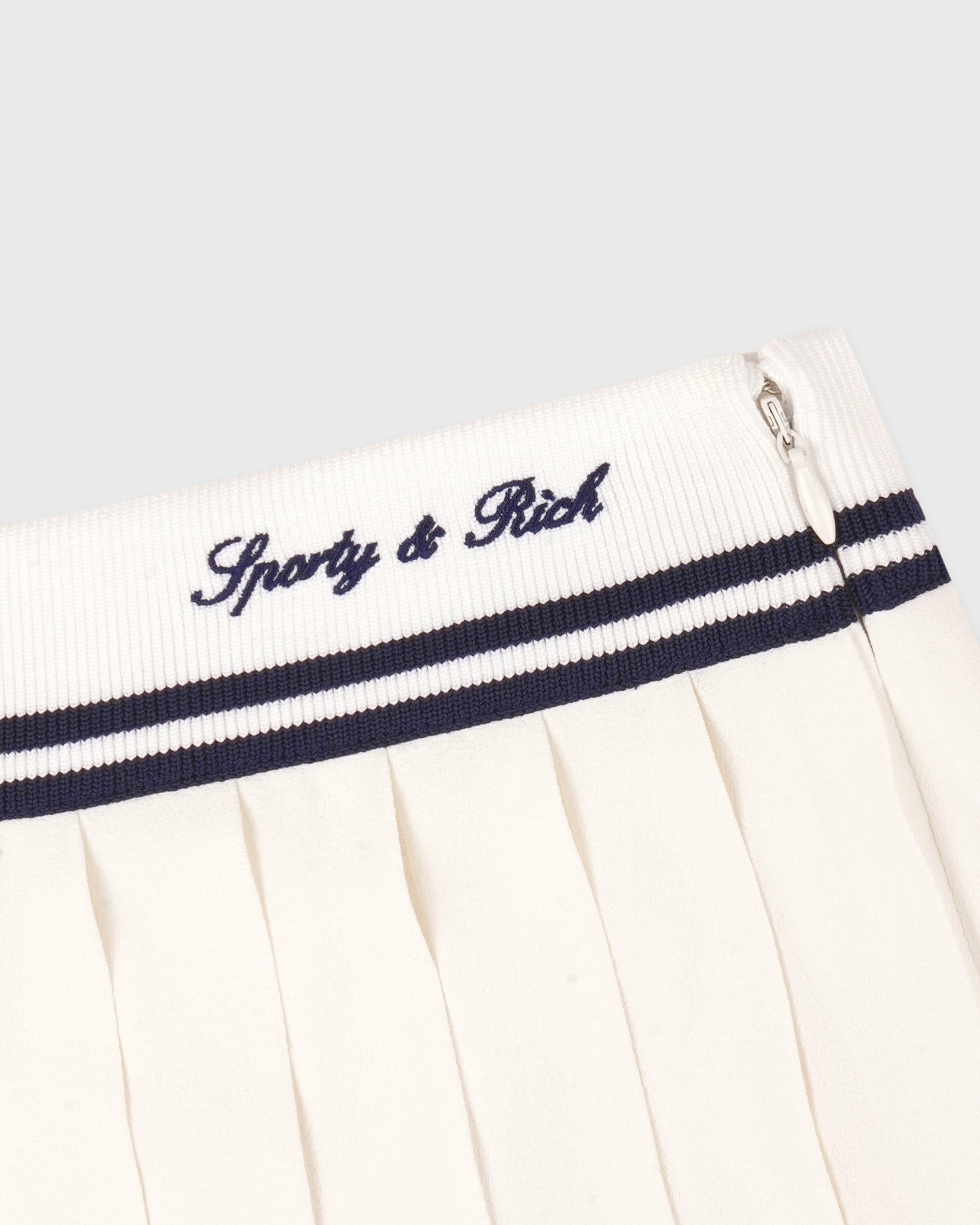 Signature Logo Abigail Skirt - Ecru/Navy Sporty & Rich Discount