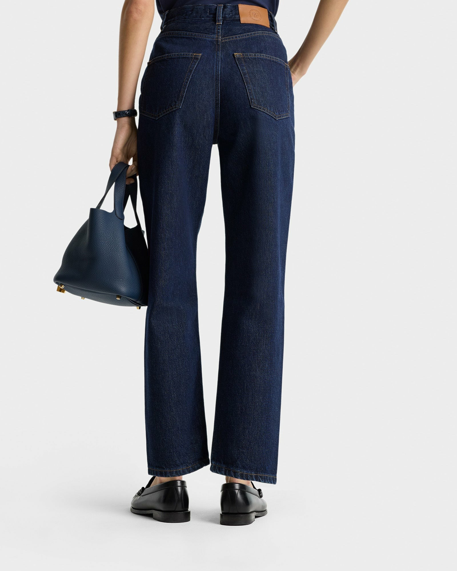 Vintage Fit Straight Leg Denim - One Wash Sporty & Rich US