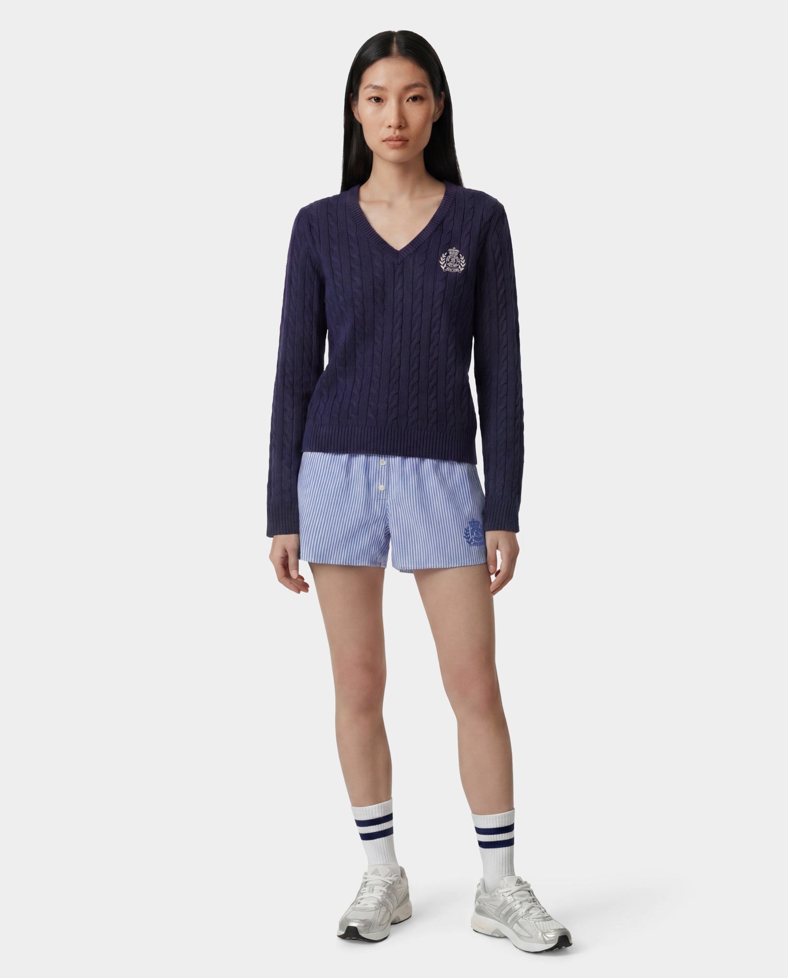 NY Crest V-Neck Cable Sweater - Light Navy/Ecru Sporty & Rich Outlet