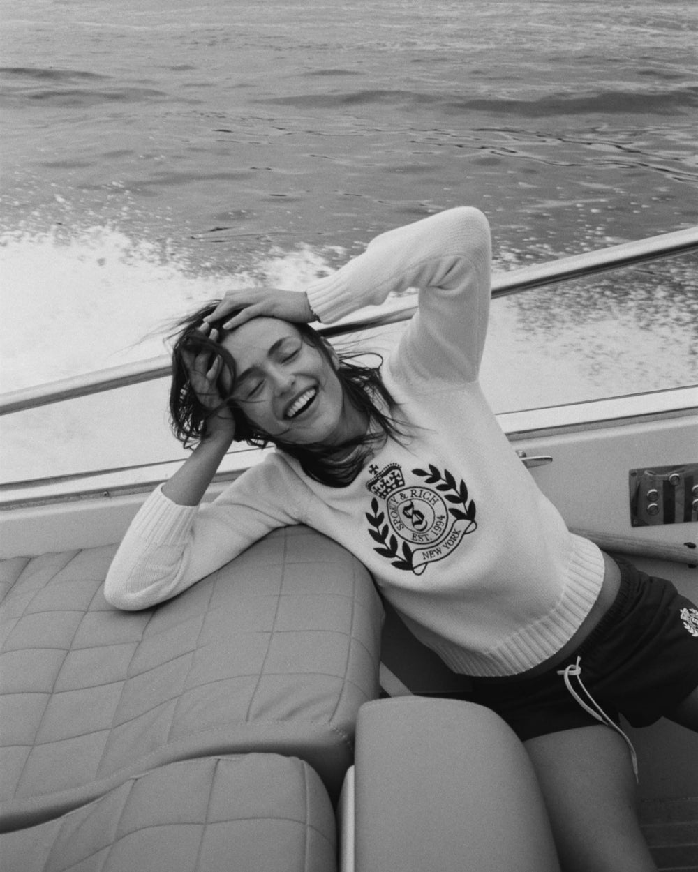NY Crest Knitted Sweater - Ecru/Navy Sporty & Rich Sale