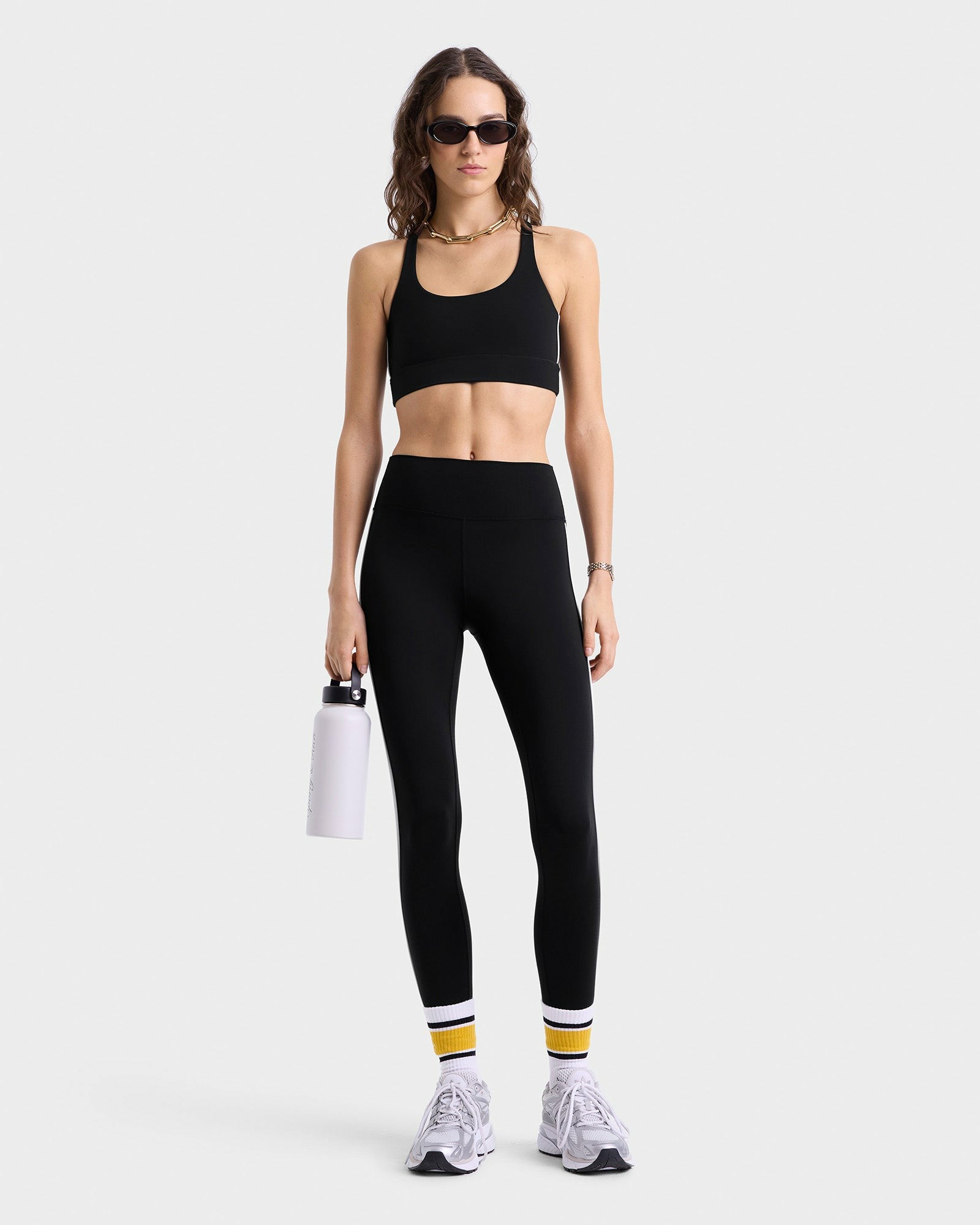 Bold Health Active Bra - Black/White/Gold Sporty & Rich Discount