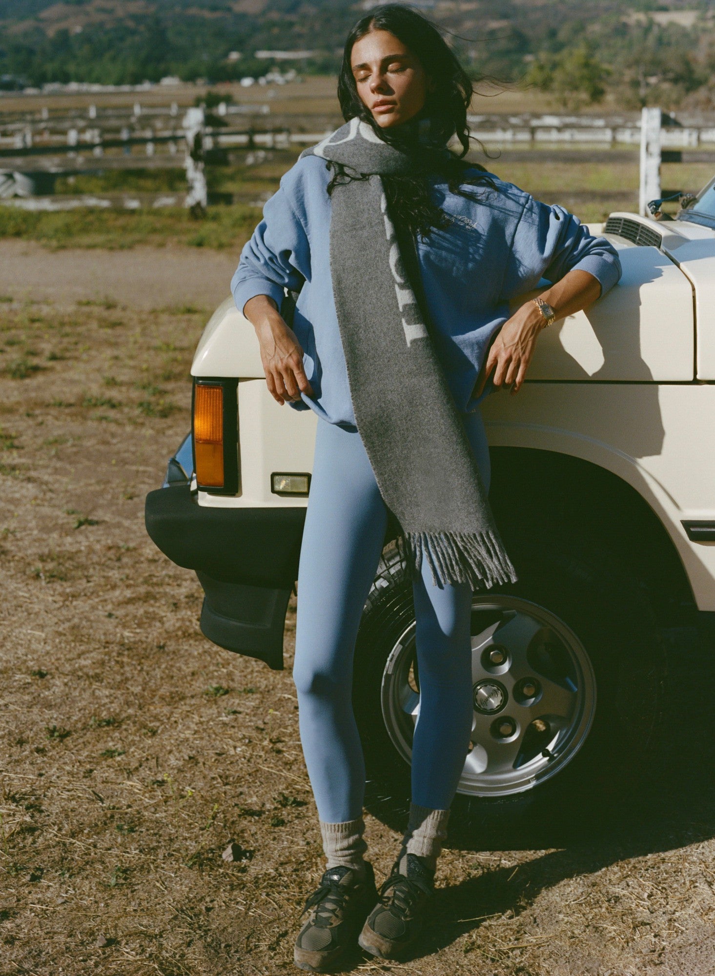 Serif Logo Legging - Colony Blue/White Sporty & Rich US