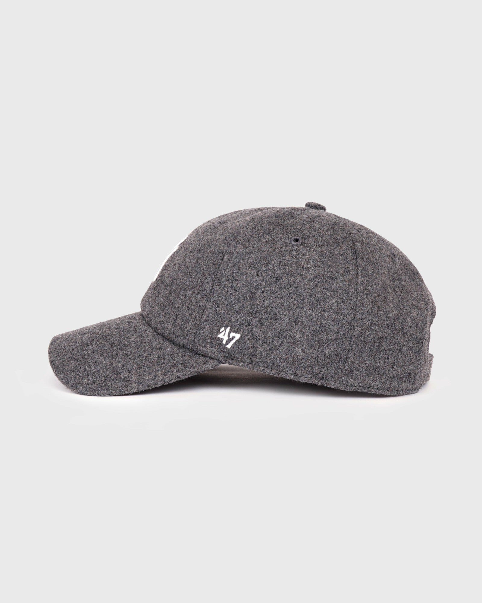 Yankees Serif Wool Hat - Dark Grey/White Sporty & Rich US