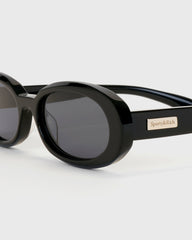 Frame N.10 - Sunglasses - Black Sporty & Rich For Sale