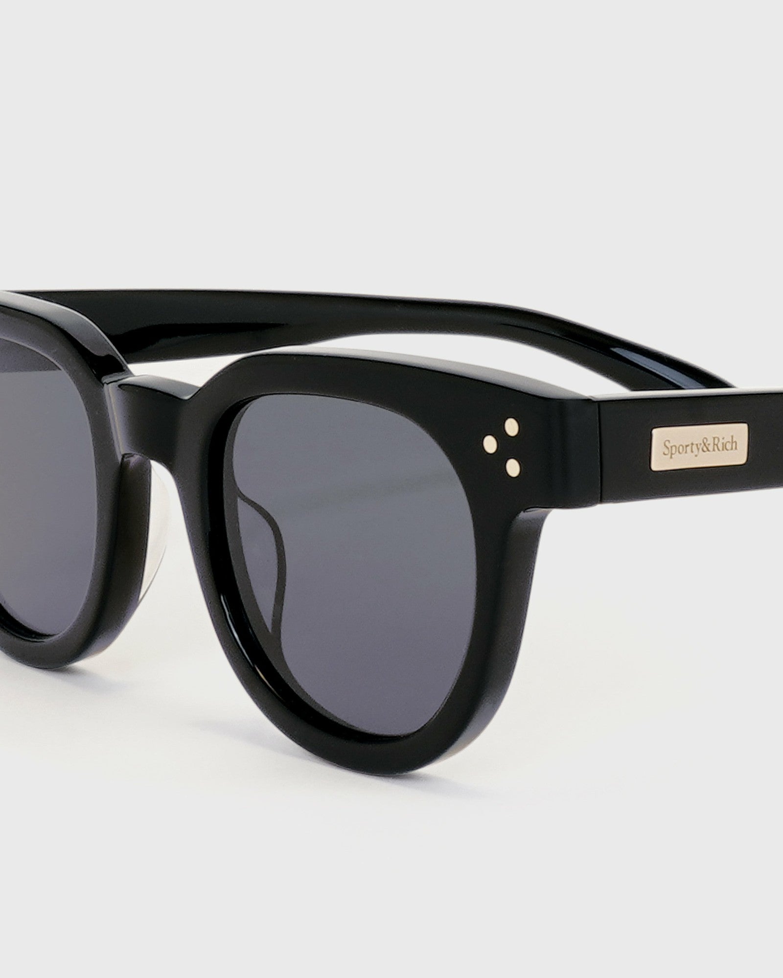 Frame N.04 - Sunglasses - Black Sporty & Rich For Sale