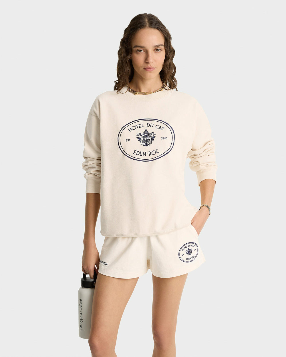Eden Crest Crewneck - Cream/Navy Sporty & Rich US