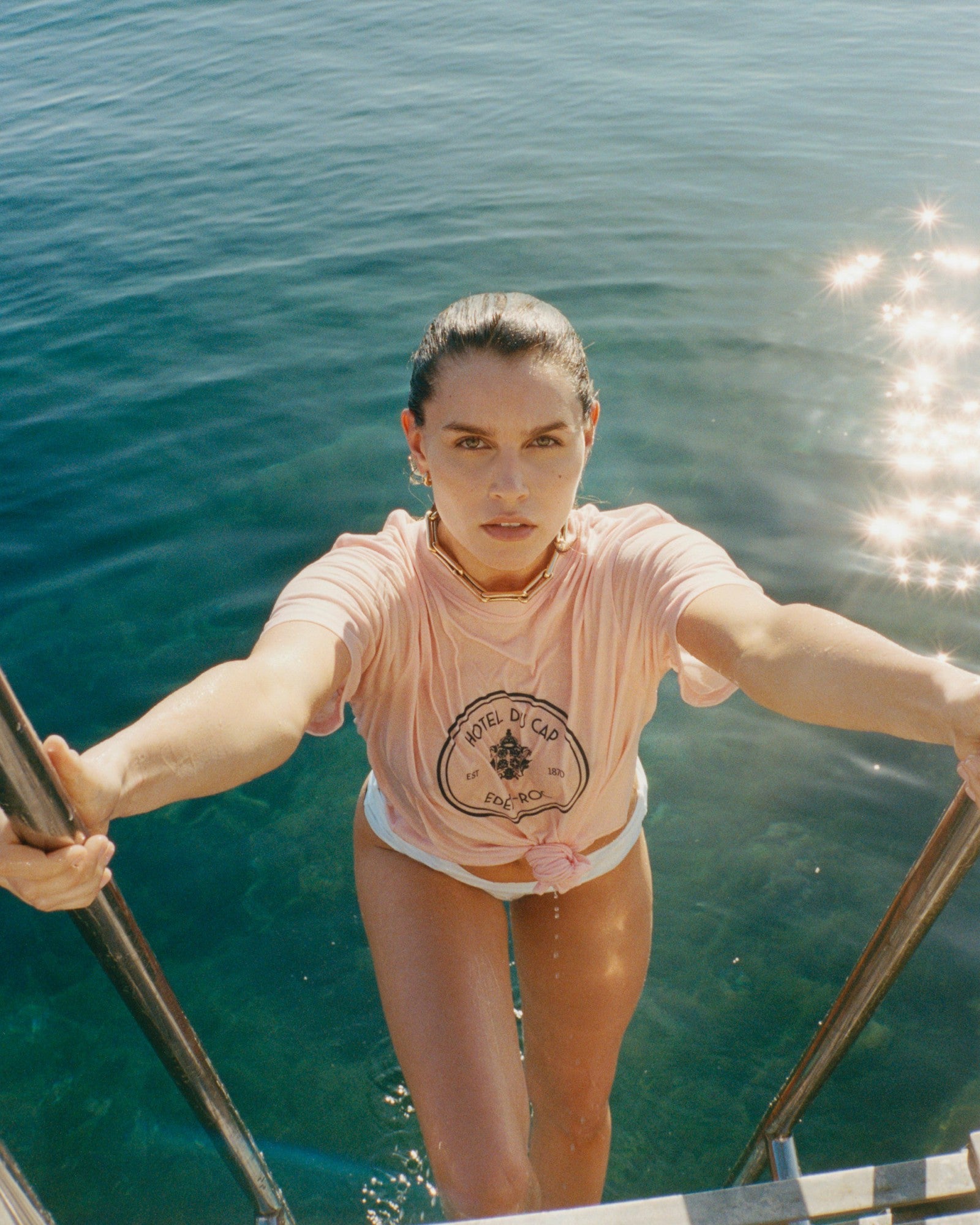 Eden Crest T-Shirt - Pink Dolphin/Navy Sporty & Rich Outlet
