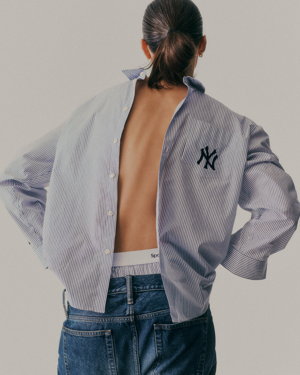 Yankees Serif Oversized Shirt - Navy Striped Sporty & Rich For Sale