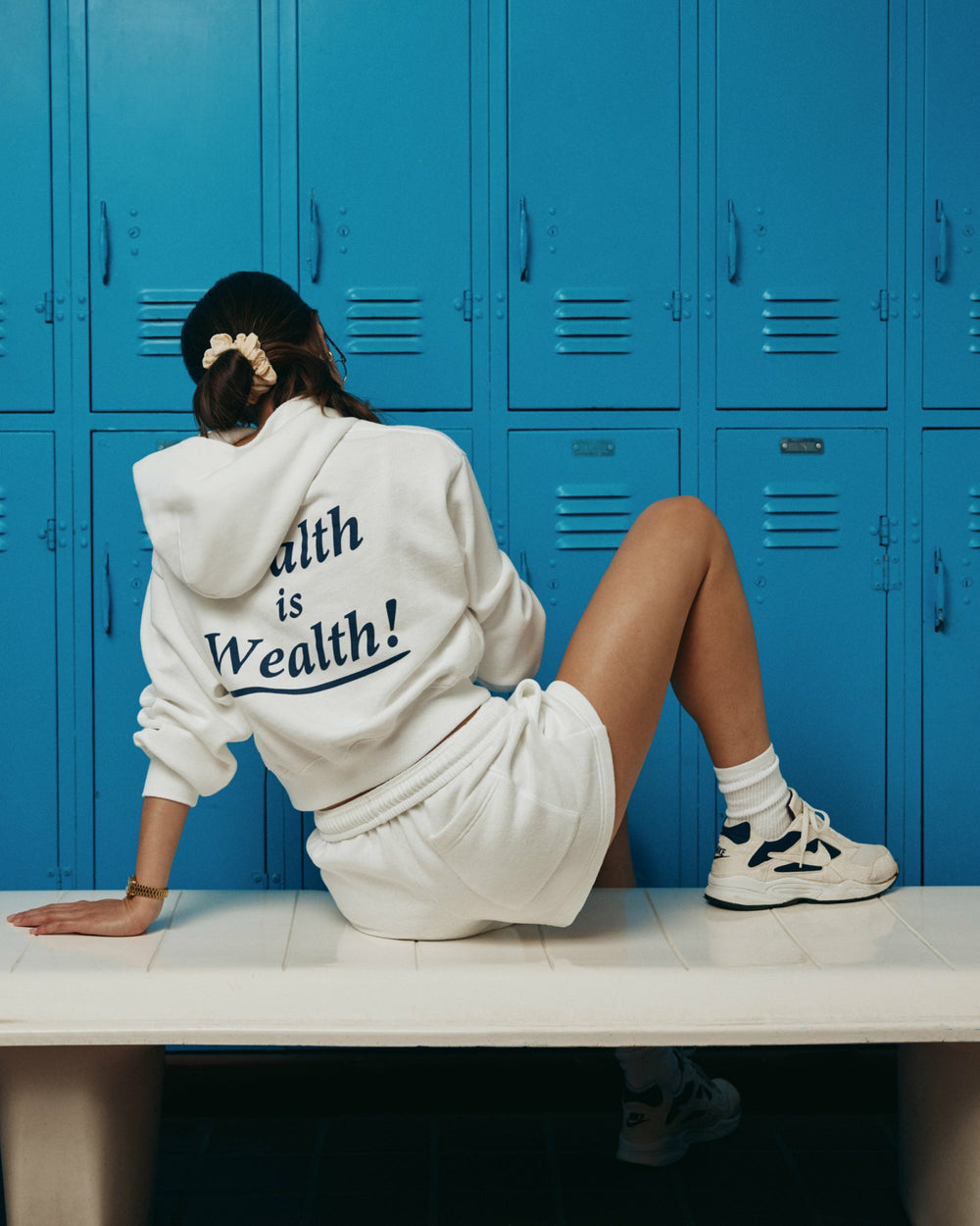 Serif Logo Soft Disco Short - White/Navy Sporty & Rich Outlet